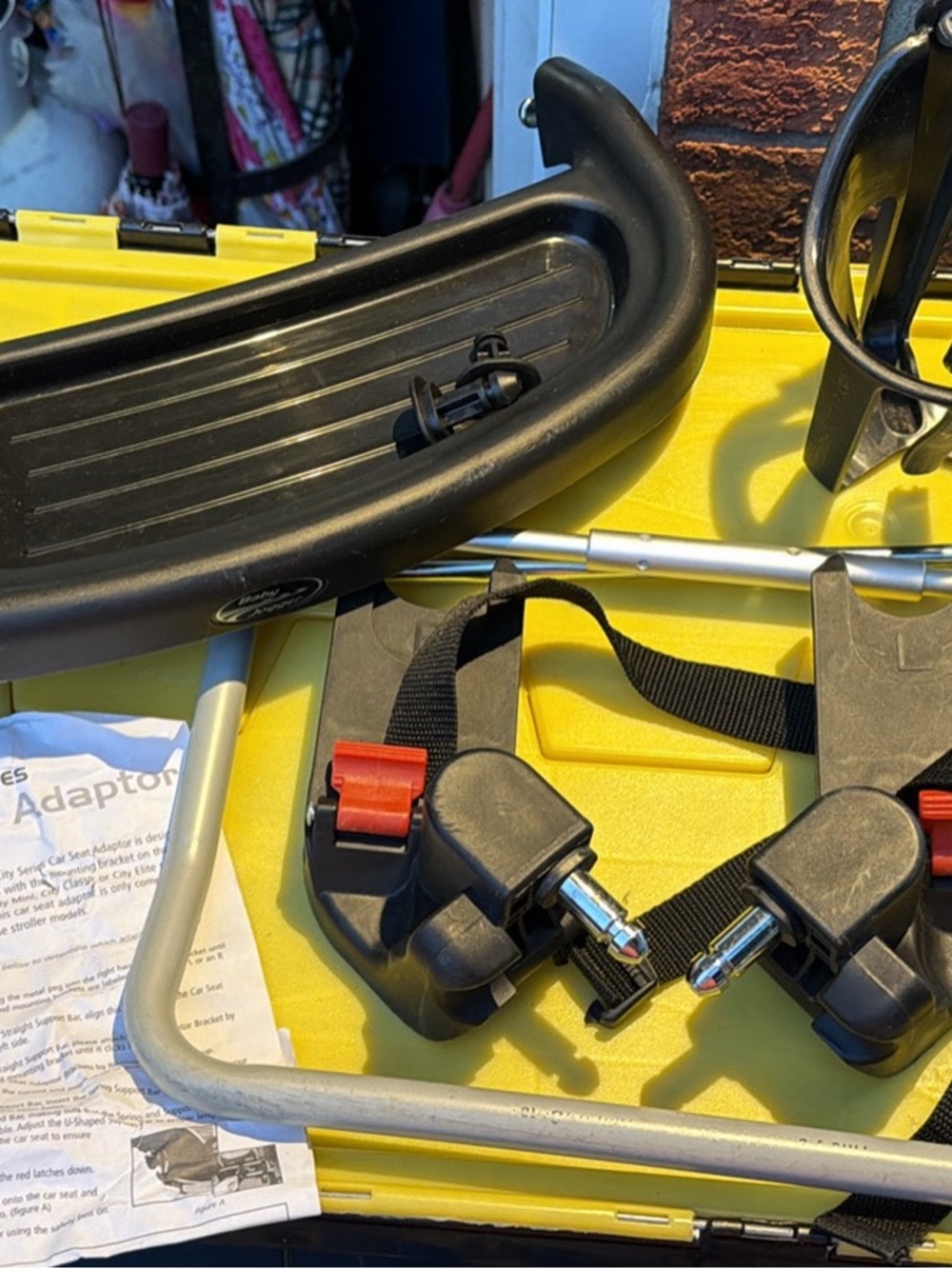 Baby jogger car seat adaptor